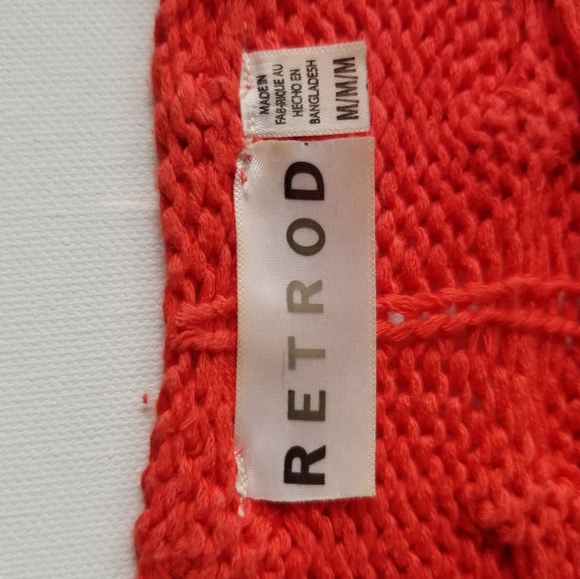 🥳SALE🥳 Orange/red sweater. Medium loose fit.  Retrod brand - Picture 4 of 4